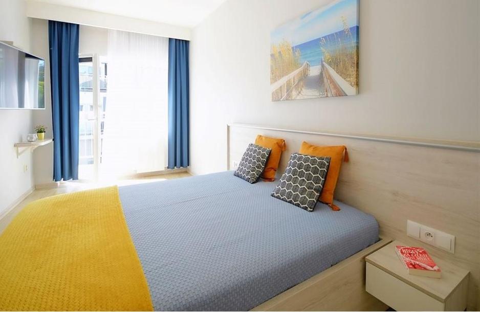 Adrian Apartament *